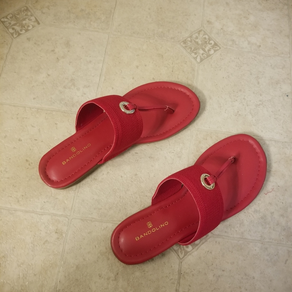 Bandolino Luxe red sandals